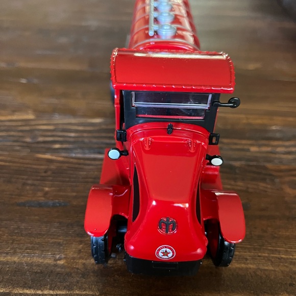 Vintage 1918 Mack AC Tanker Texaco - Picture 6 of 6